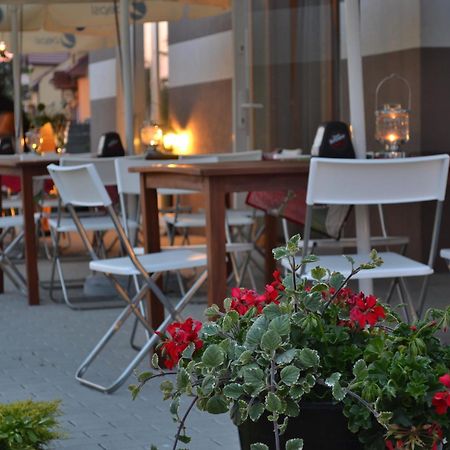 Hotel Graffit Świebodzin Eksteriør bilde